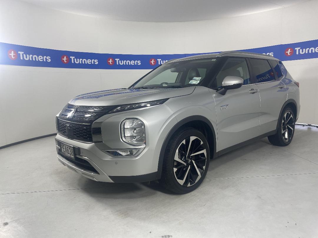 Photo '4' of Mitsubishi Outlander Photo '4' of Mitsubishi Outlander