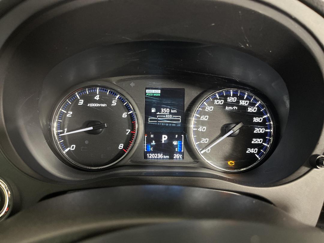 Photo '21' of Mitsubishi Outlander