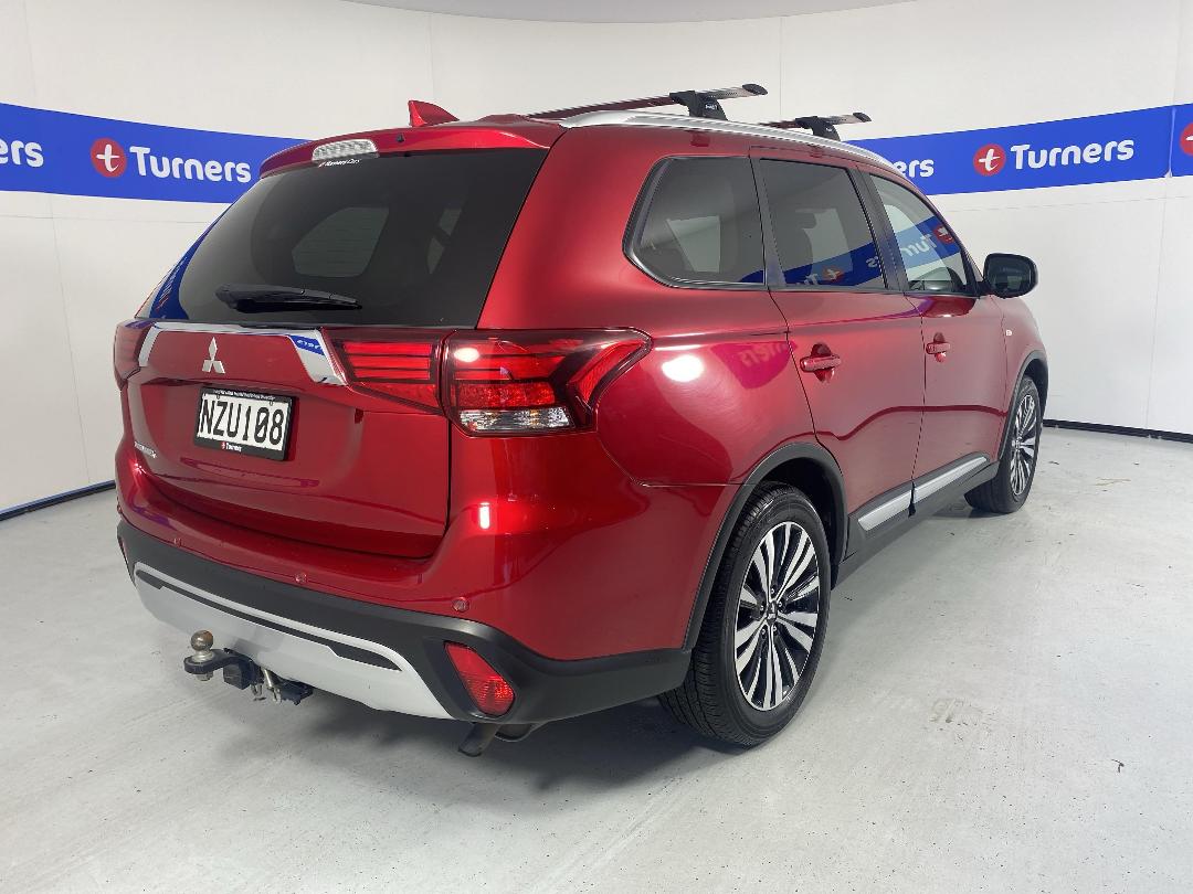 Photo '7' of Mitsubishi Outlander Photo '7' of Mitsubishi Outlander