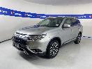 Thumbnail '4' of Mitsubishi Outlander
