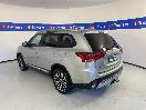Thumbnail '5' of Mitsubishi Outlander
