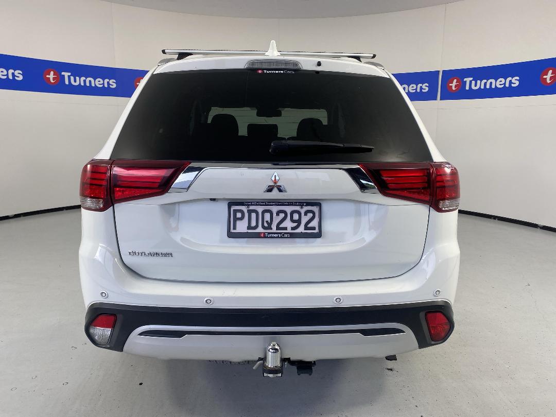 Photo '6' of Mitsubishi Outlander Photo '6' of Mitsubishi Outlander