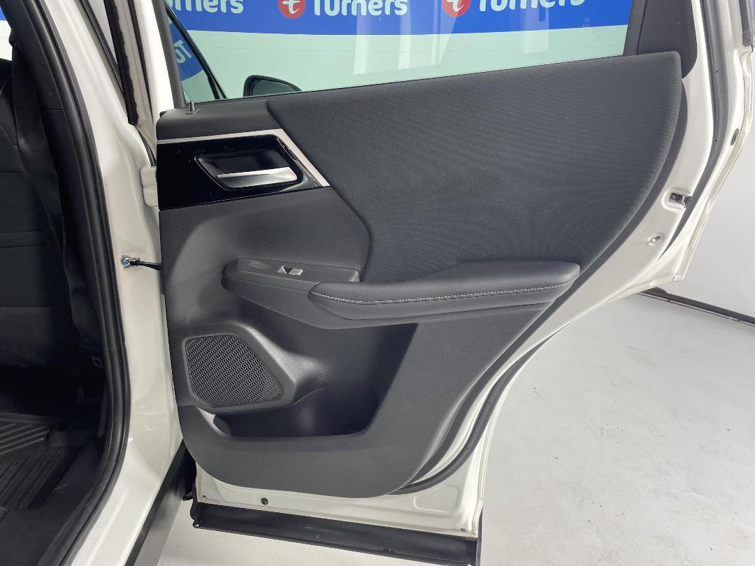 Photo '19' of Mitsubishi Outlander Photo '19' of Mitsubishi Outlander