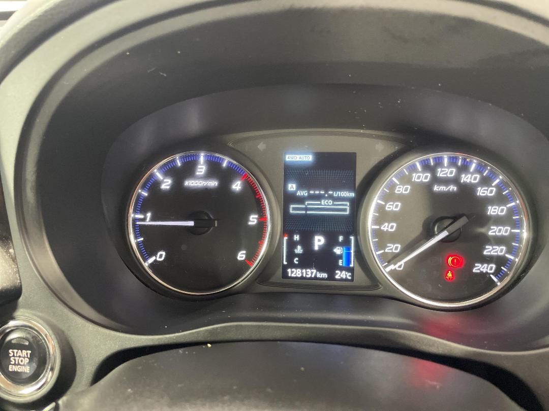 Photo '21' of Mitsubishi Outlander Photo '21' of Mitsubishi Outlander