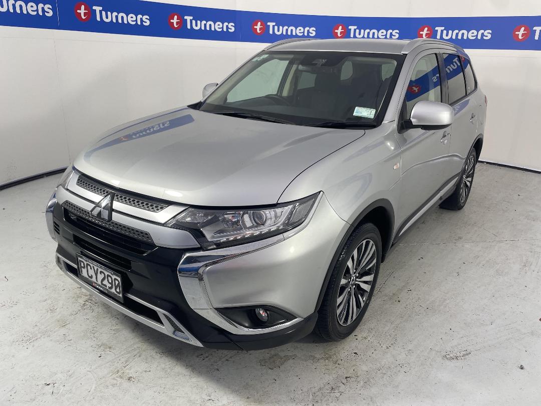 Photo '4' of Mitsubishi Outlander