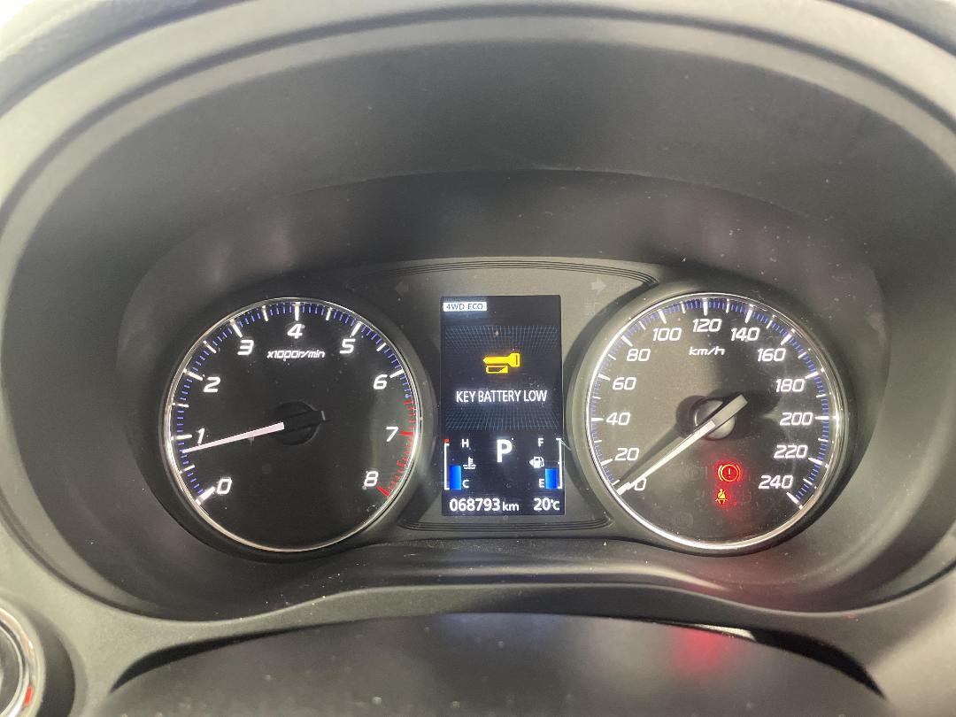 Photo '21' of Mitsubishi Outlander