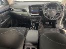 Thumbnail '17' of Mitsubishi Outlander