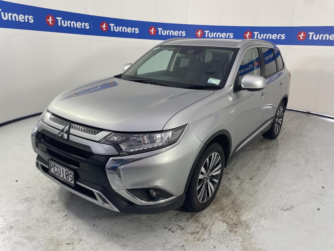 Photo '4' of Mitsubishi Outlander Photo '4' of Mitsubishi Outlander