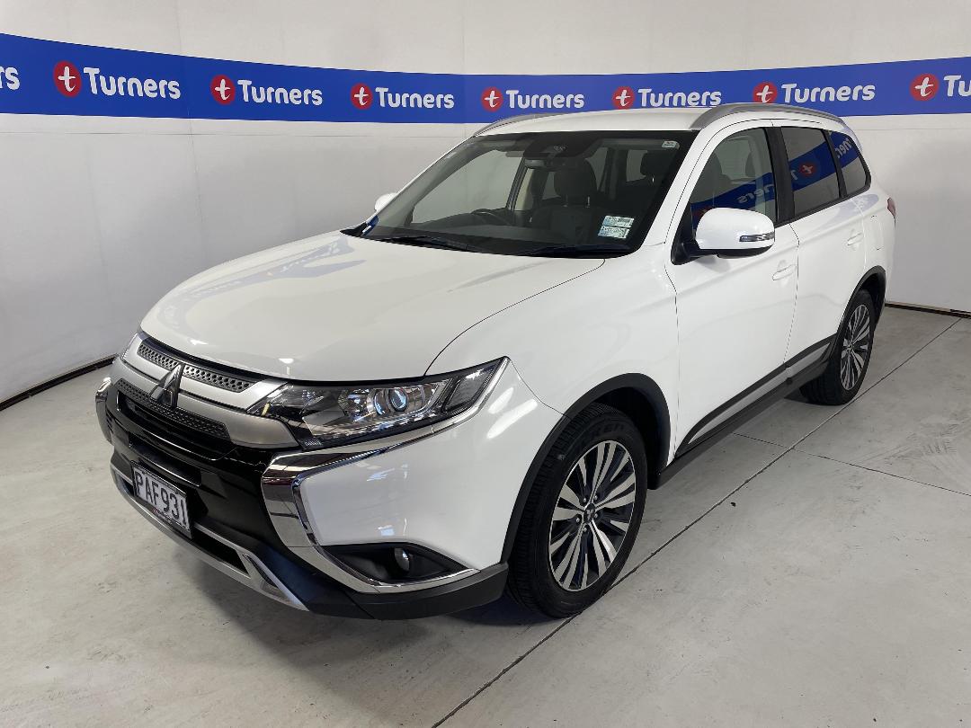 Photo '4' of Mitsubishi Outlander