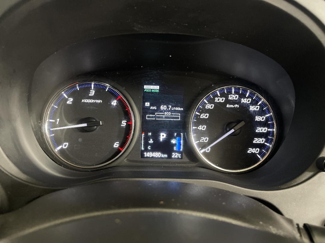 Photo '21' of Mitsubishi Outlander