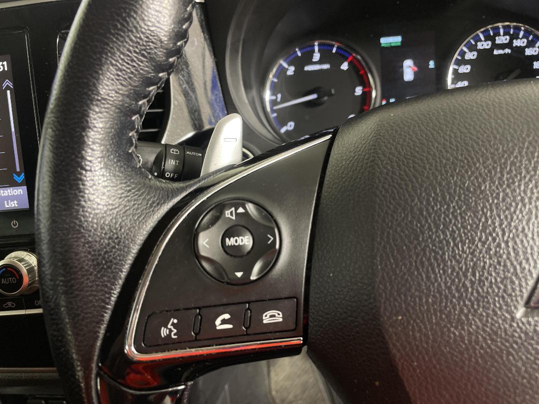 Photo '28' of Mitsubishi Outlander