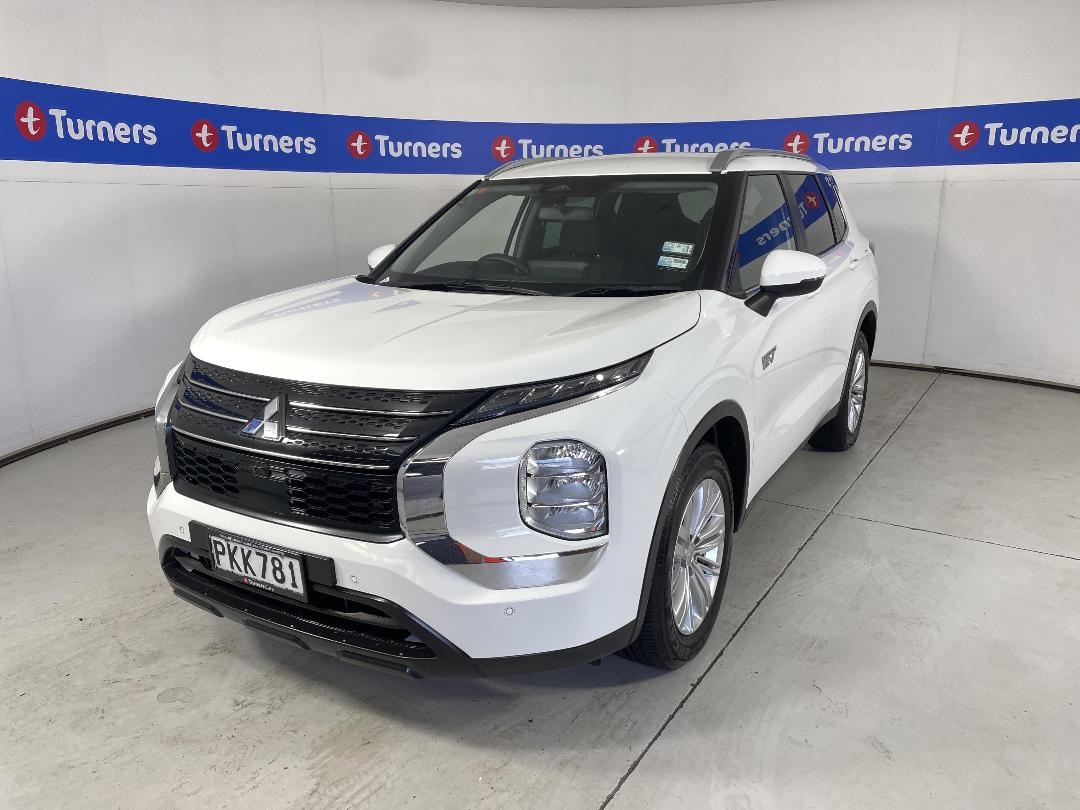 Photo '4' of Mitsubishi Outlander Photo '4' of Mitsubishi Outlander