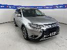 Thumbnail '1' of Mitsubishi Outlander