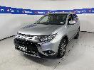 Thumbnail '4' of Mitsubishi Outlander