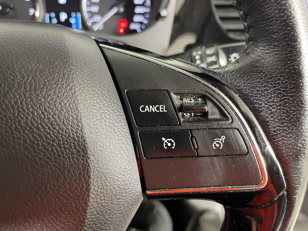 Photo '26' of Mitsubishi Outlander