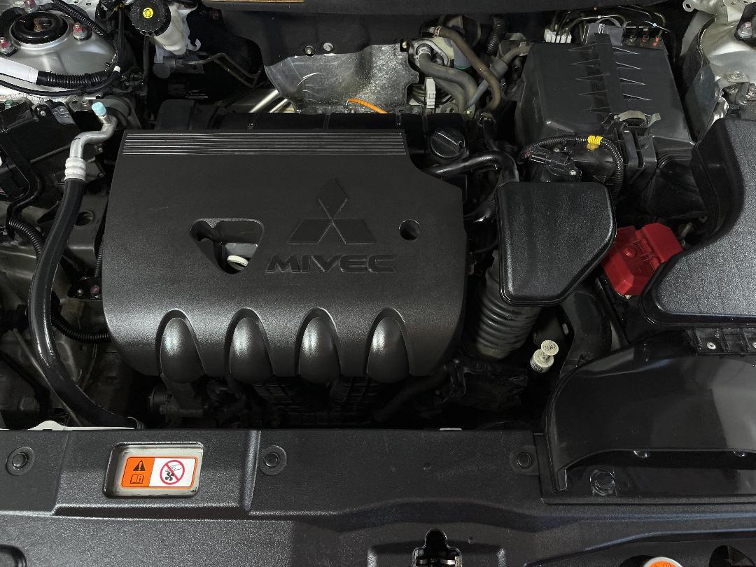 Photo '13' of Mitsubishi Outlander Photo '13' of Mitsubishi Outlander