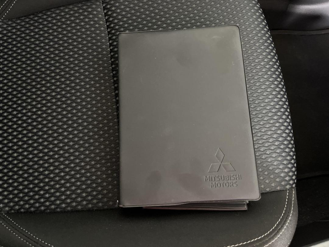 Photo '31' of Mitsubishi Outlander Photo '31' of Mitsubishi Outlander