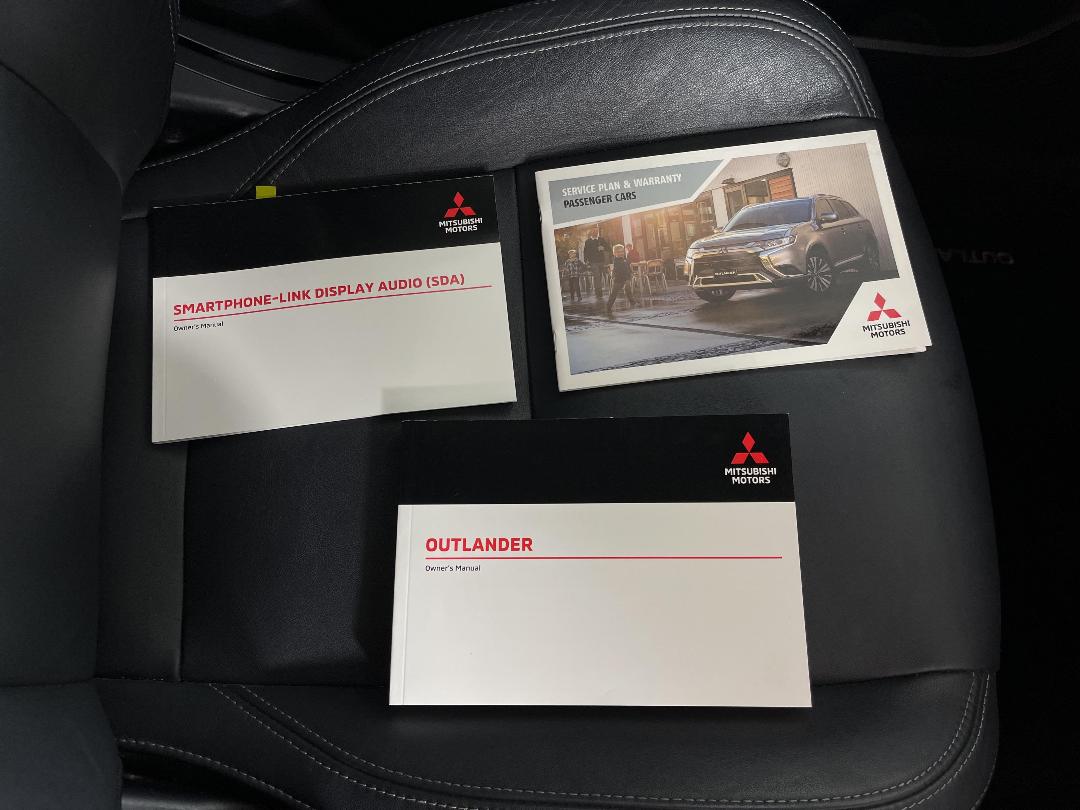 Photo '30' of Mitsubishi Outlander Photo '30' of Mitsubishi Outlander