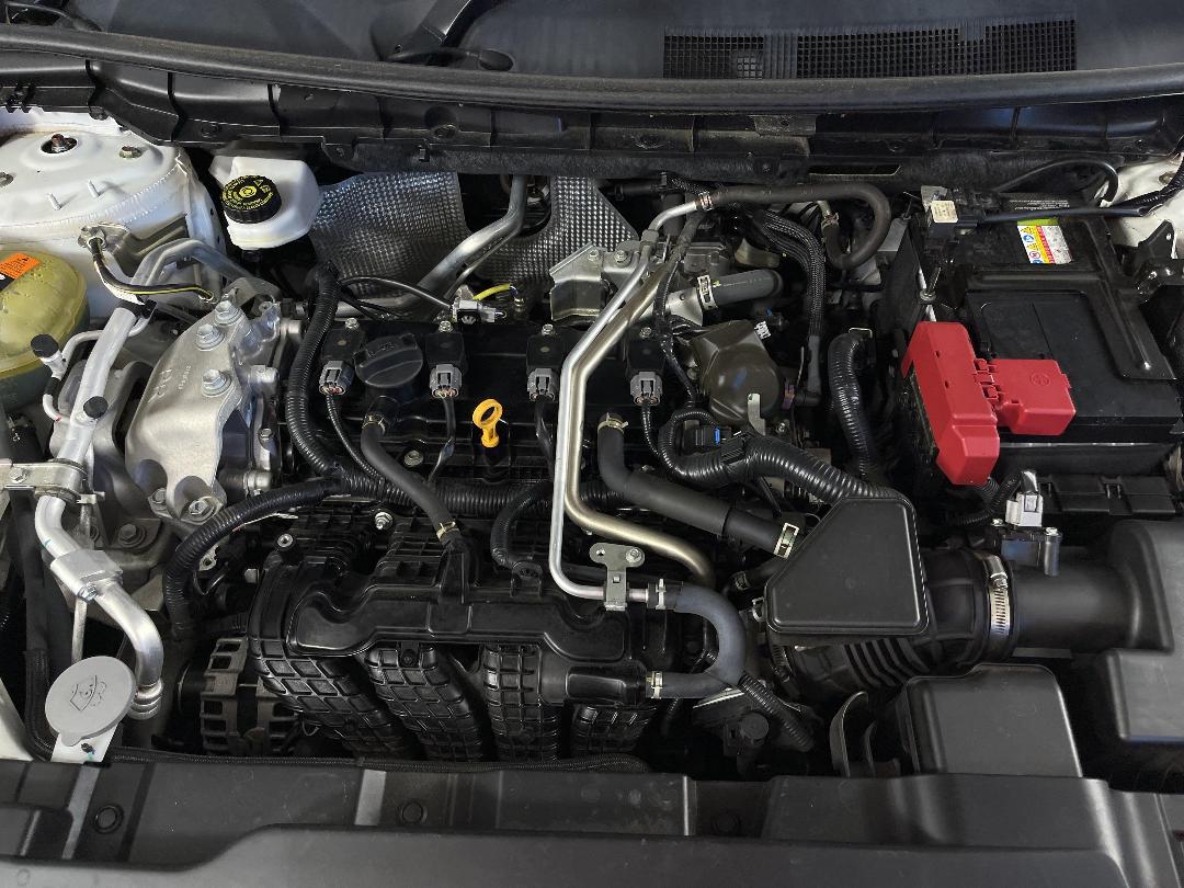 Photo '13' of Mitsubishi Outlander