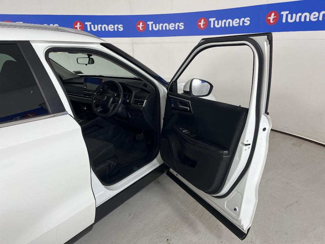 Photo '15' of Mitsubishi Outlander