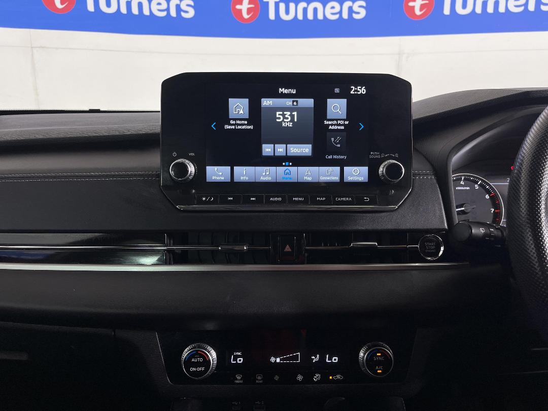 Photo '18' of Mitsubishi Outlander