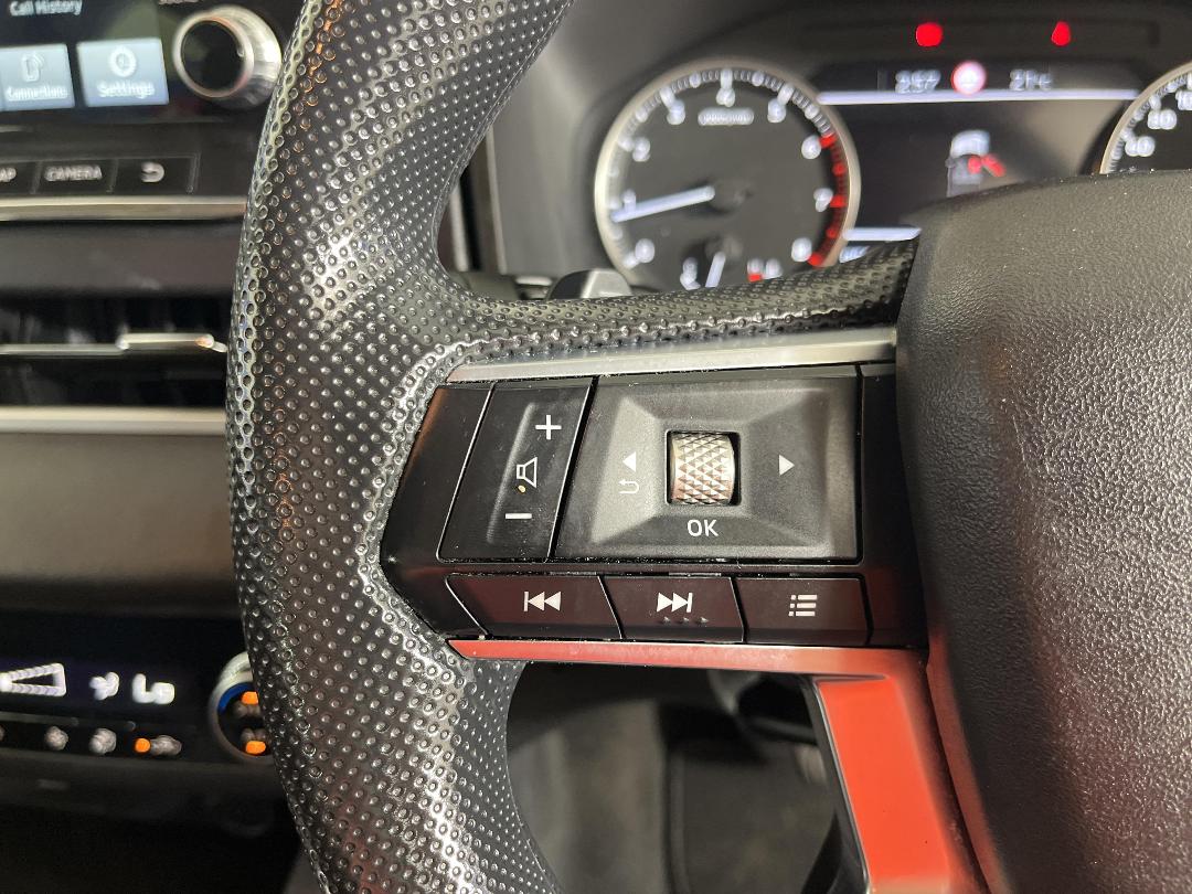 Photo '27' of Mitsubishi Outlander