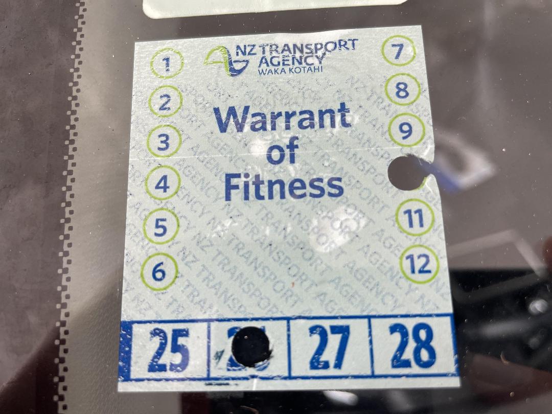 Photo '24' of Mitsubishi Outlander