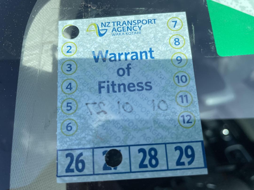 Photo '25' of Mitsubishi Outlander