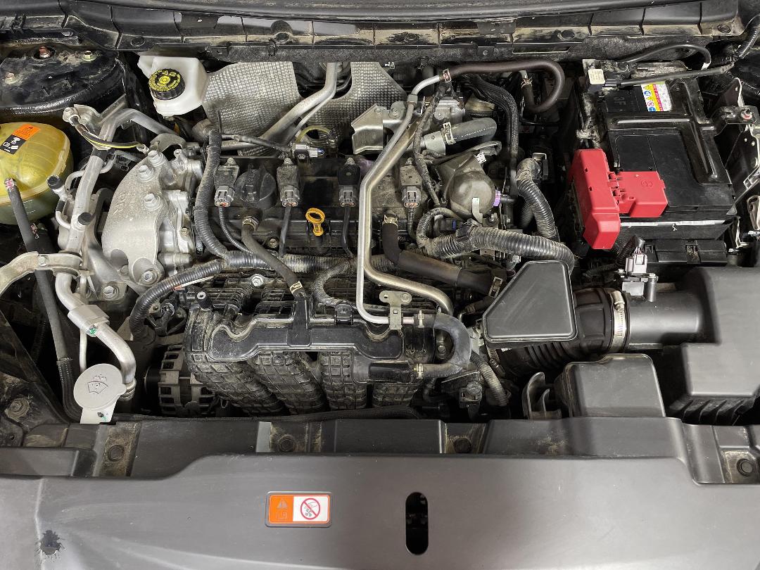 Photo '13' of Mitsubishi Outlander