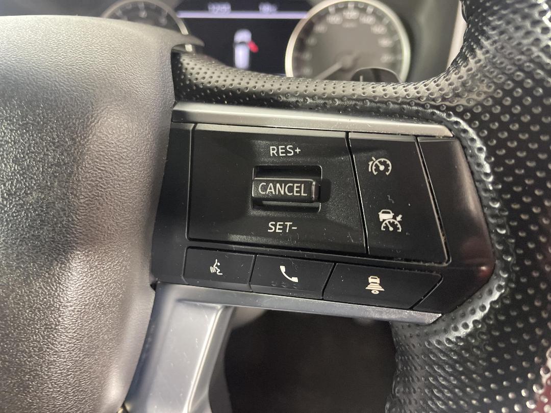 Photo '24' of Mitsubishi Outlander