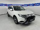 Thumbnail '1' of Mitsubishi Outlander