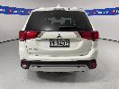 Thumbnail '6' of Mitsubishi Outlander