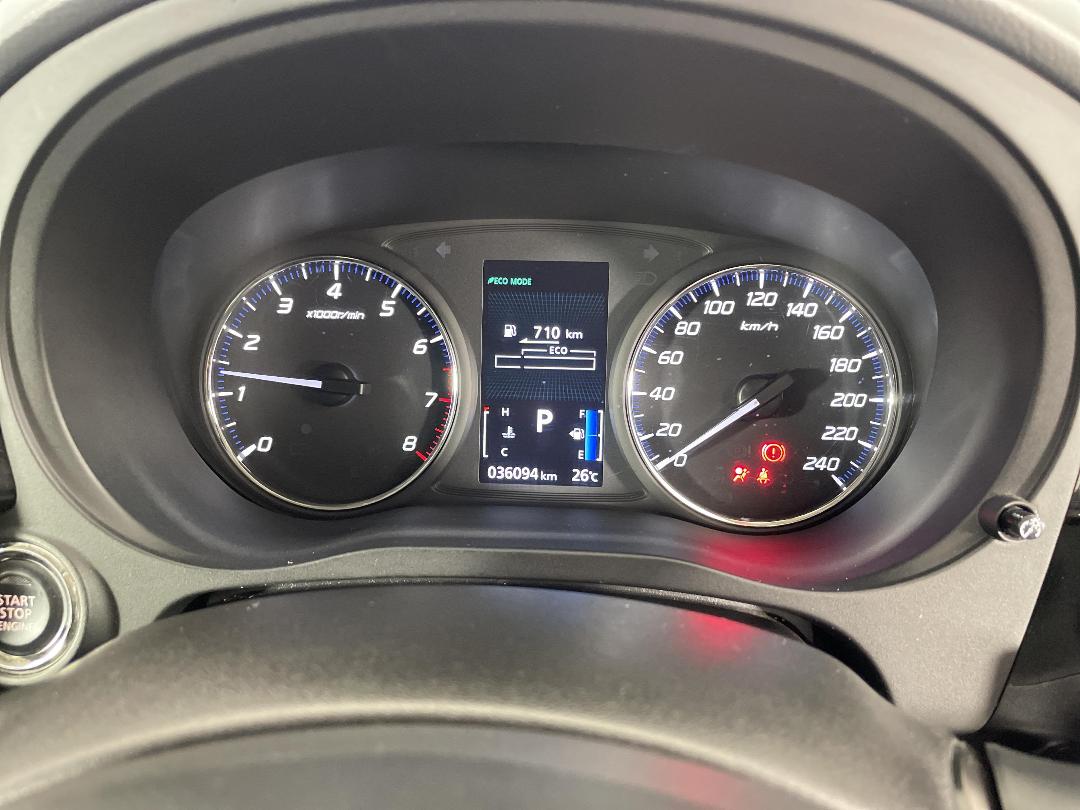 Photo '21' of Mitsubishi Outlander