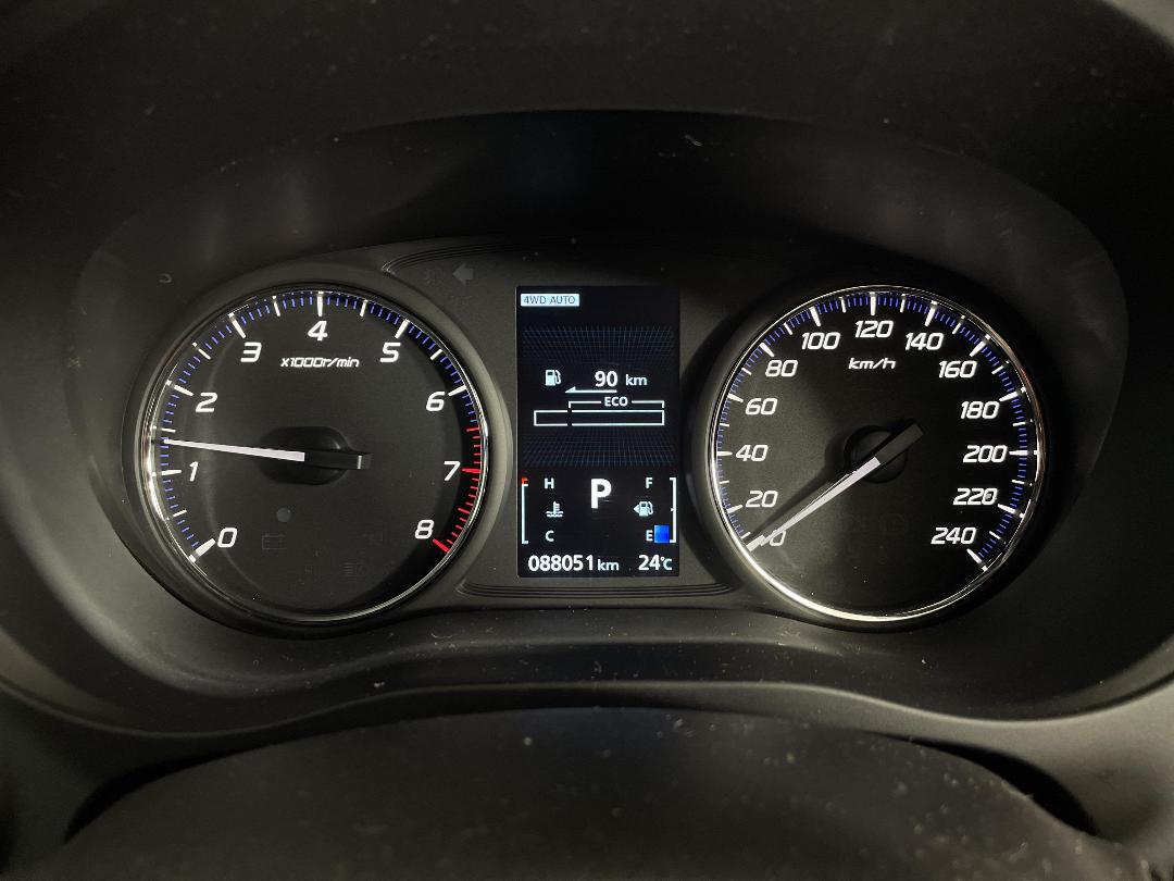 Photo '21' of Mitsubishi Outlander Photo '21' of Mitsubishi Outlander