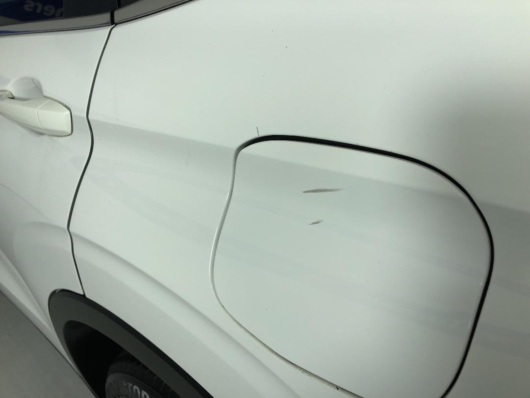 Photo '24' of Mitsubishi Outlander