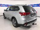 Thumbnail '5' of Mitsubishi Outlander