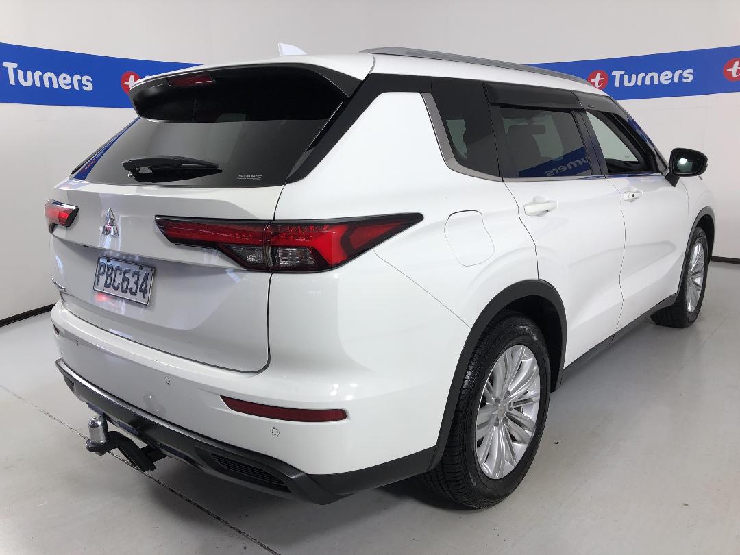 Photo '7' of Mitsubishi Outlander Photo '7' of Mitsubishi Outlander