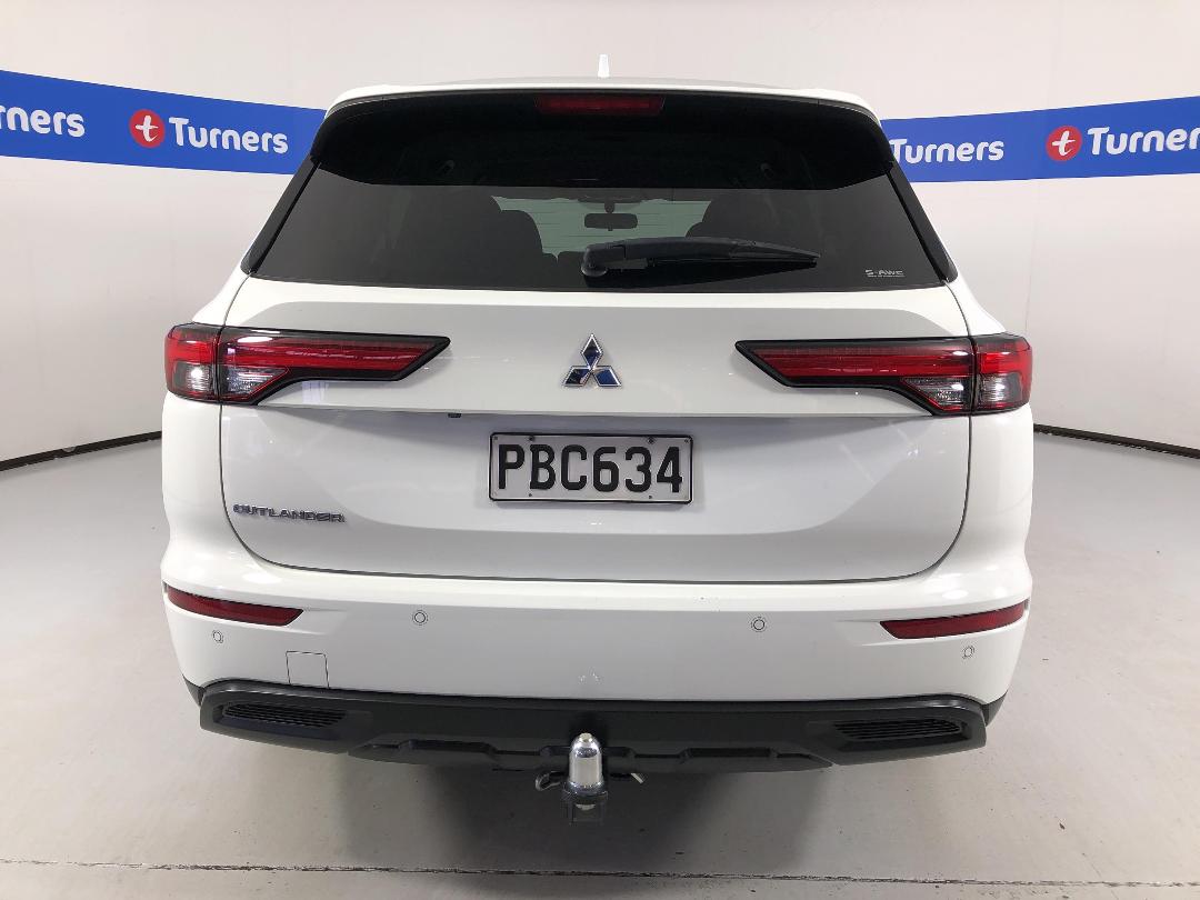 Photo '6' of Mitsubishi Outlander Photo '6' of Mitsubishi Outlander