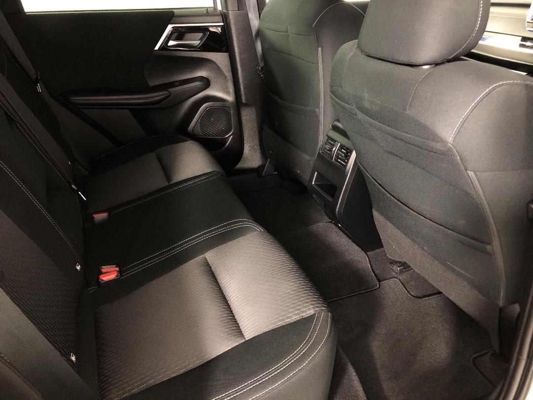 Photo '20' of Mitsubishi Outlander Photo '20' of Mitsubishi Outlander