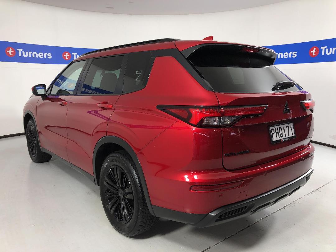 Photo '5' of Mitsubishi Outlander