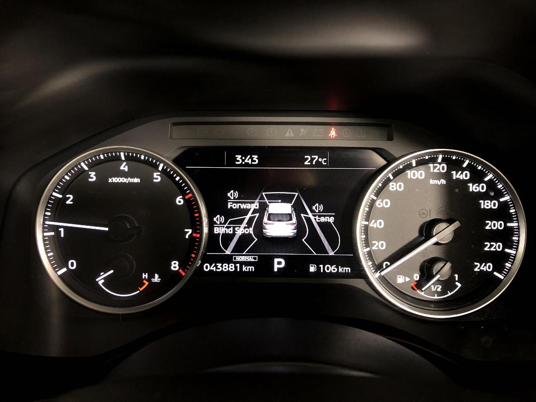 Photo '21' of Mitsubishi Outlander