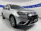 Thumbnail '1' of Mitsubishi Outlander