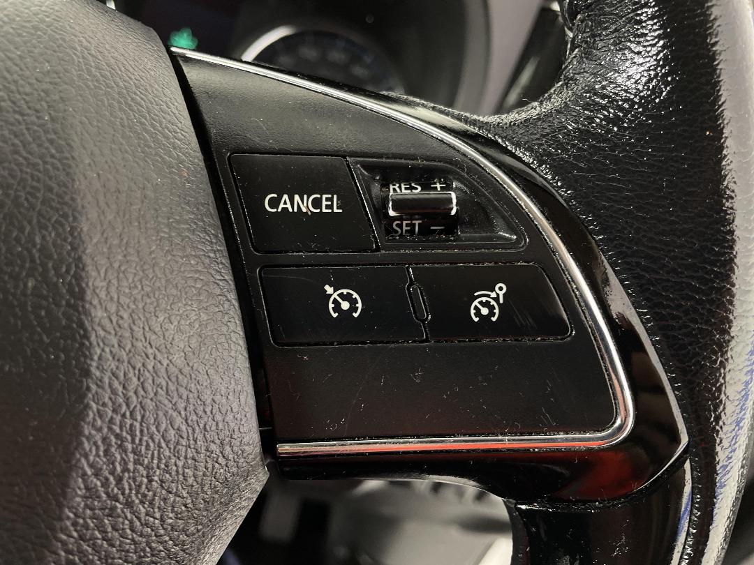 Photo '25' of Mitsubishi Outlander Photo '25' of Mitsubishi Outlander