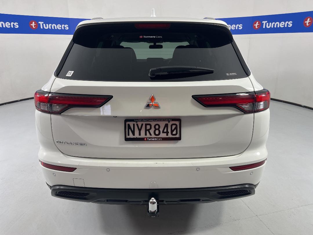 Photo '6' of Mitsubishi Outlander Photo '6' of Mitsubishi Outlander