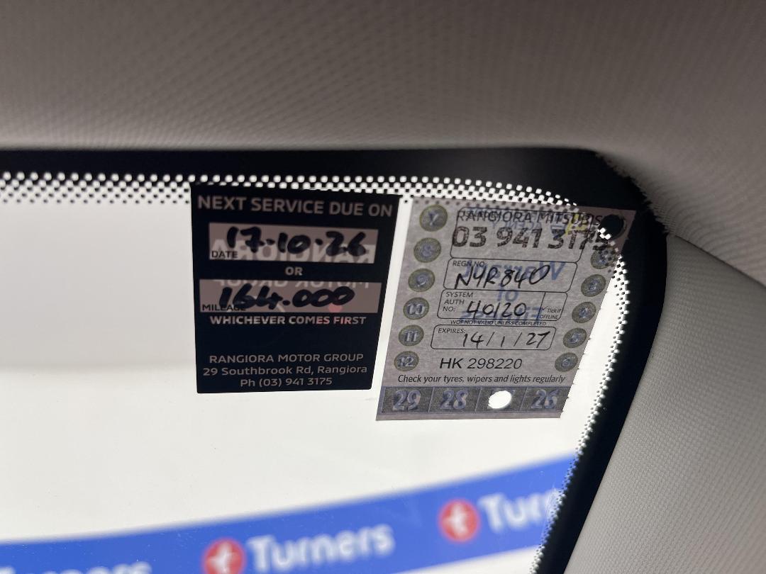 Photo '24' of Mitsubishi Outlander Photo '24' of Mitsubishi Outlander