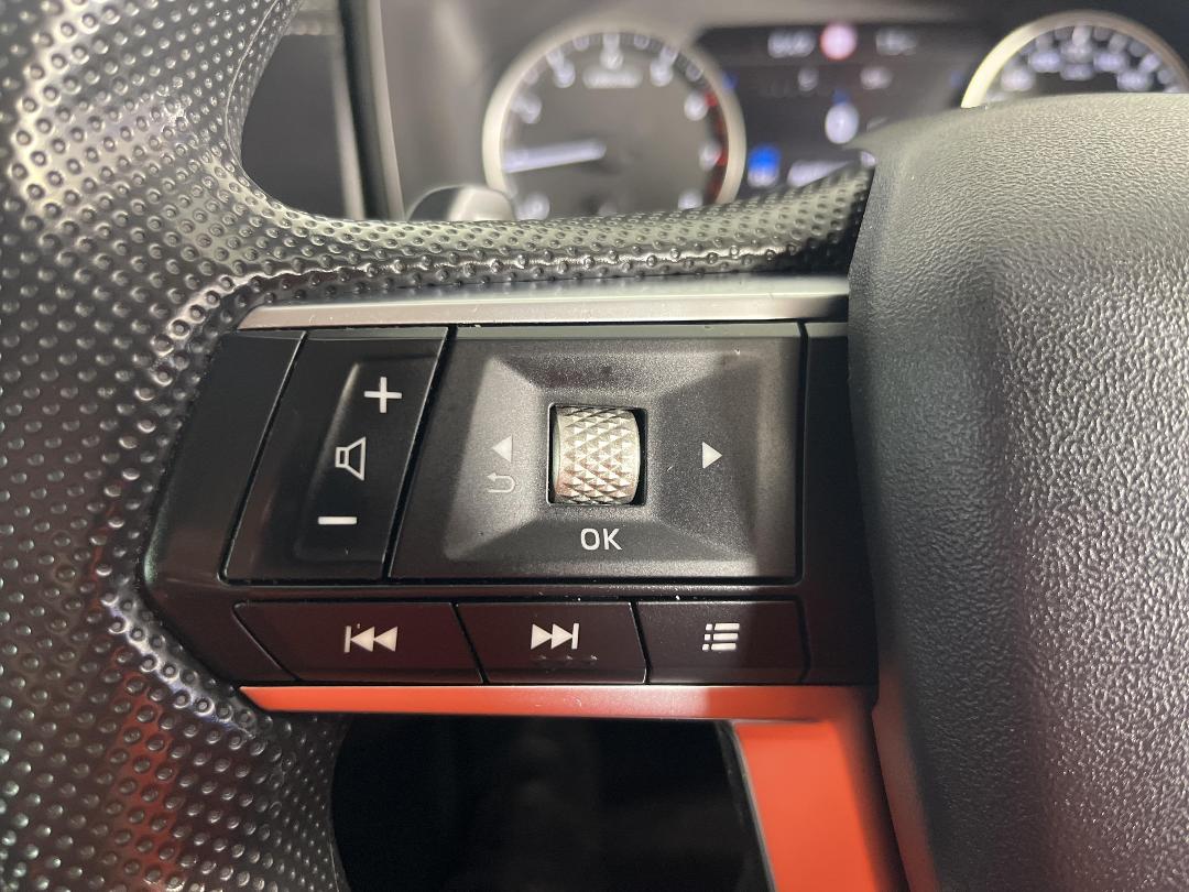 Photo '30' of Mitsubishi Outlander Photo '30' of Mitsubishi Outlander