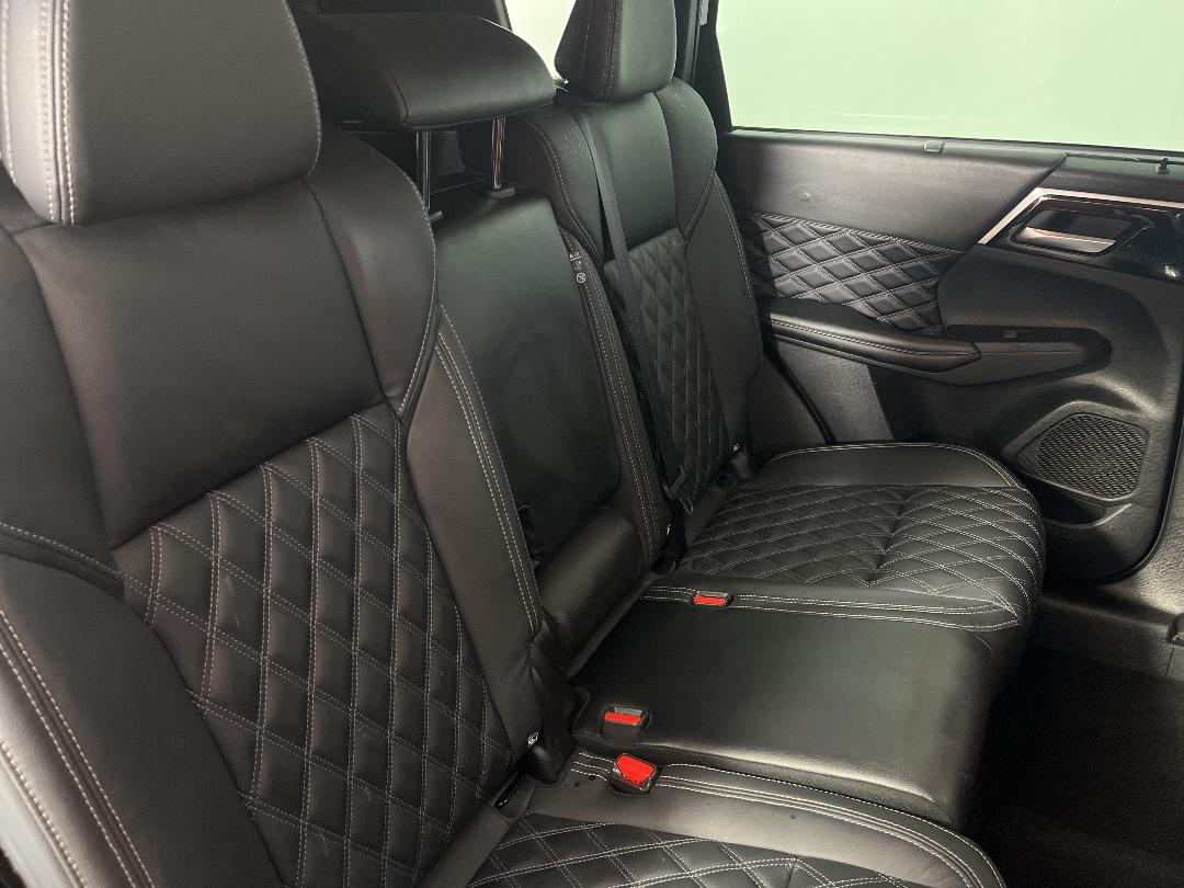 Photo '20' of Mitsubishi Outlander Photo '20' of Mitsubishi Outlander