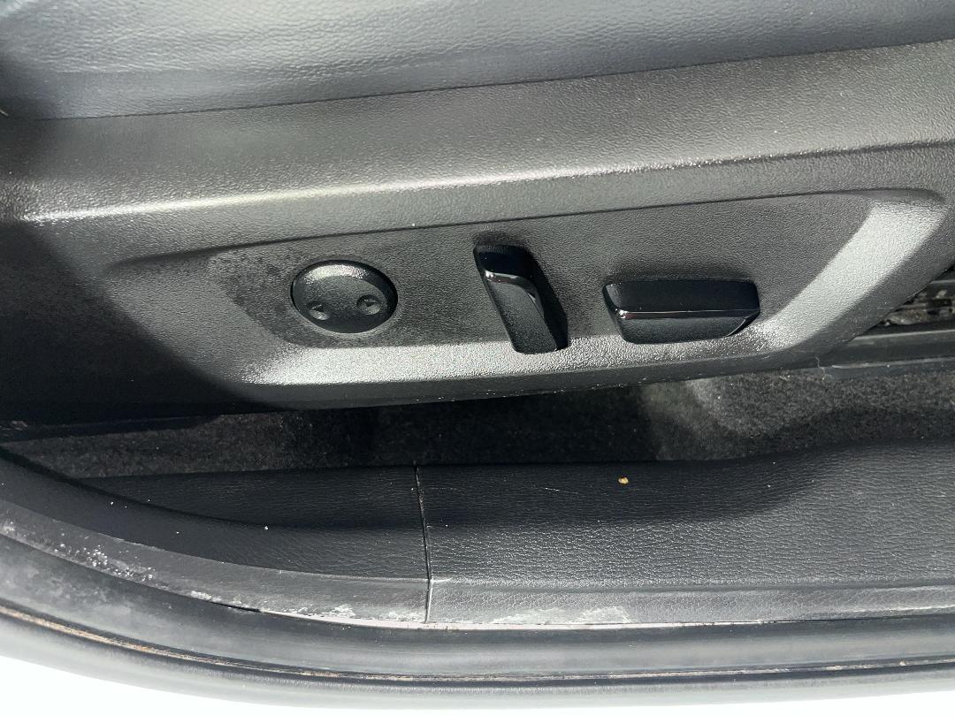 Photo '26' of Mitsubishi Outlander Photo '26' of Mitsubishi Outlander