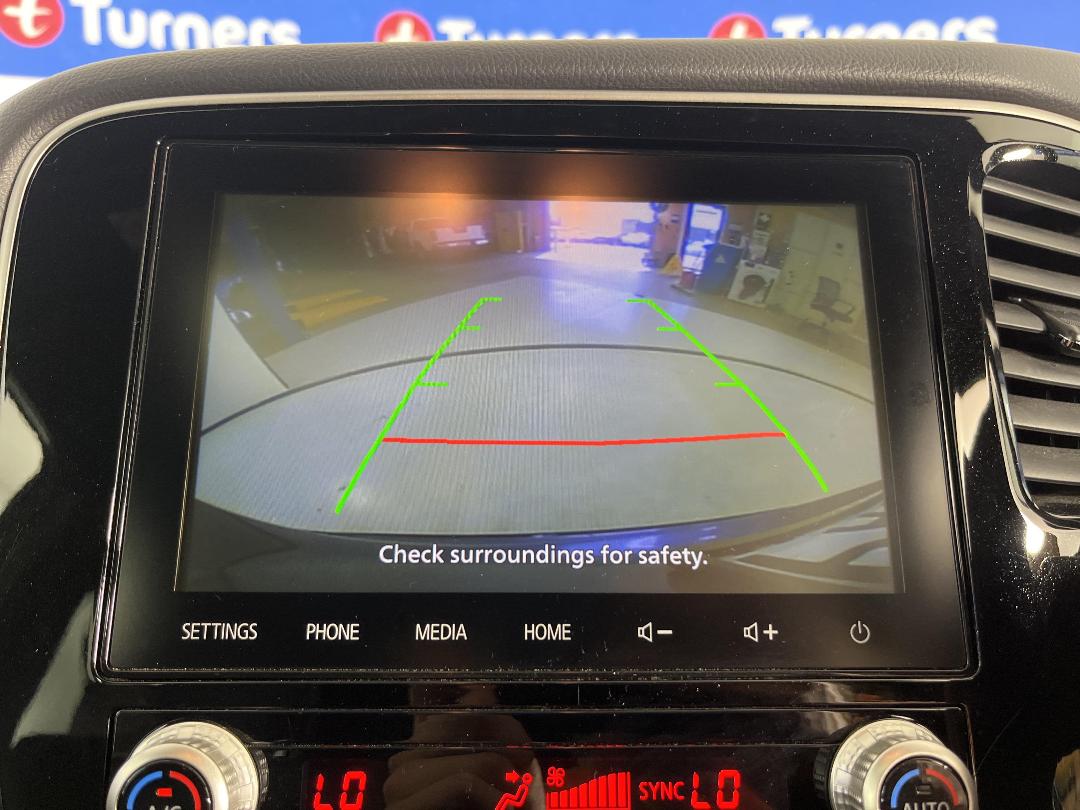 Photo '26' of Mitsubishi Outlander Photo '26' of Mitsubishi Outlander