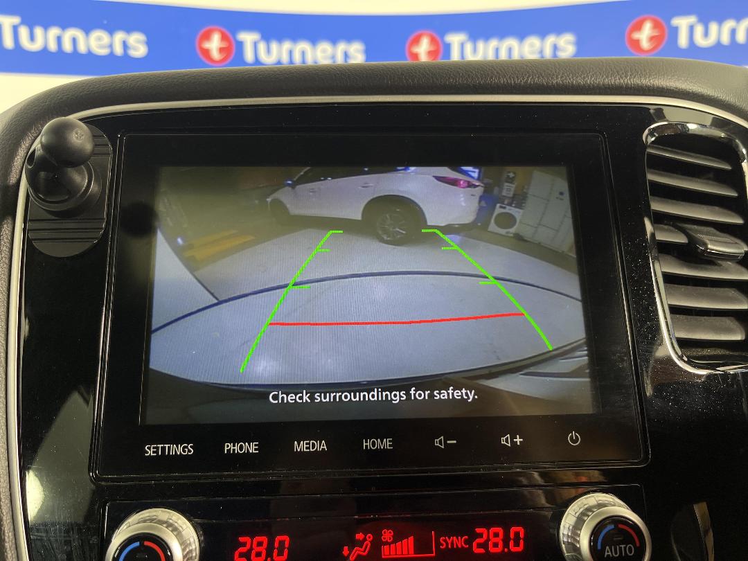 Photo '25' of Mitsubishi Outlander